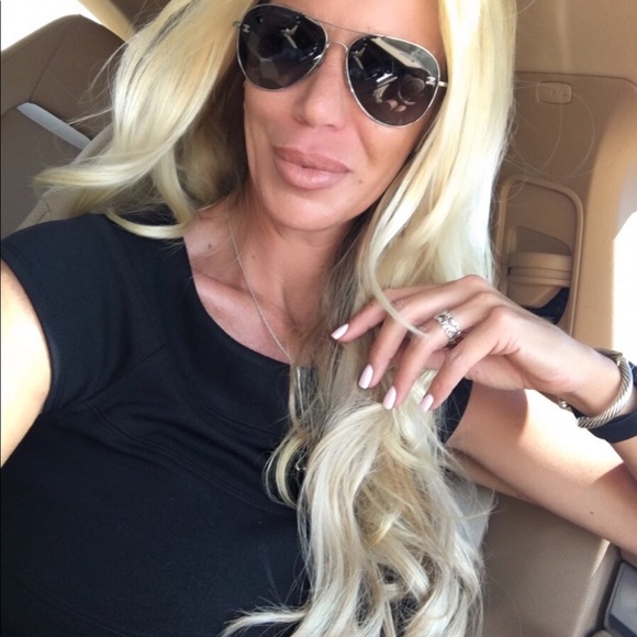 🖤🖤Poshmark Ambassador 🖤🖤 - Picture 5 of 5